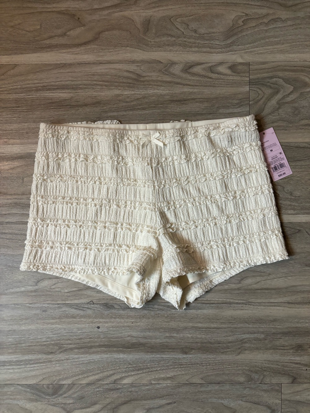 Cream Textured Women's Shorts
